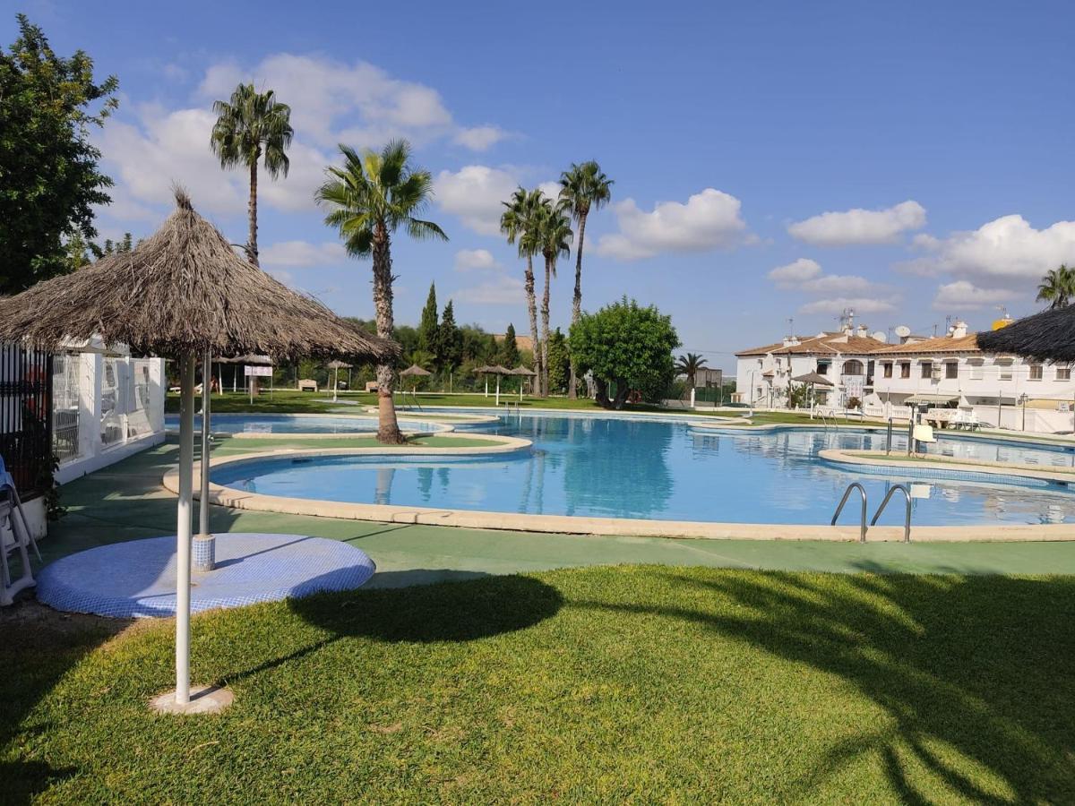 Costa Blanca Bungalow Lago Jardin Frente Piscina 4 Personas #Prp001 By Stay Orihuela Costa Торевьиа Экстерьер фото